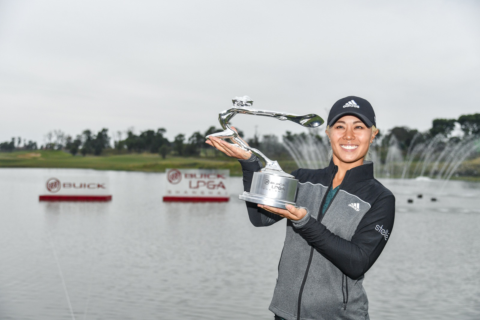 姜孝林夺得2018别克LPGA锦标赛冠军.jpg