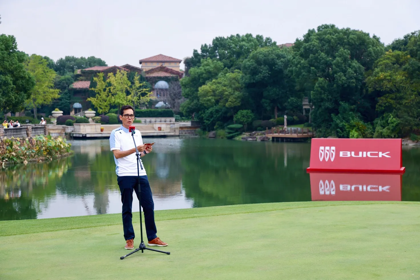 殷若宁加冕别克LPGA锦标赛双冠王！刘宇婕获最佳业余球员